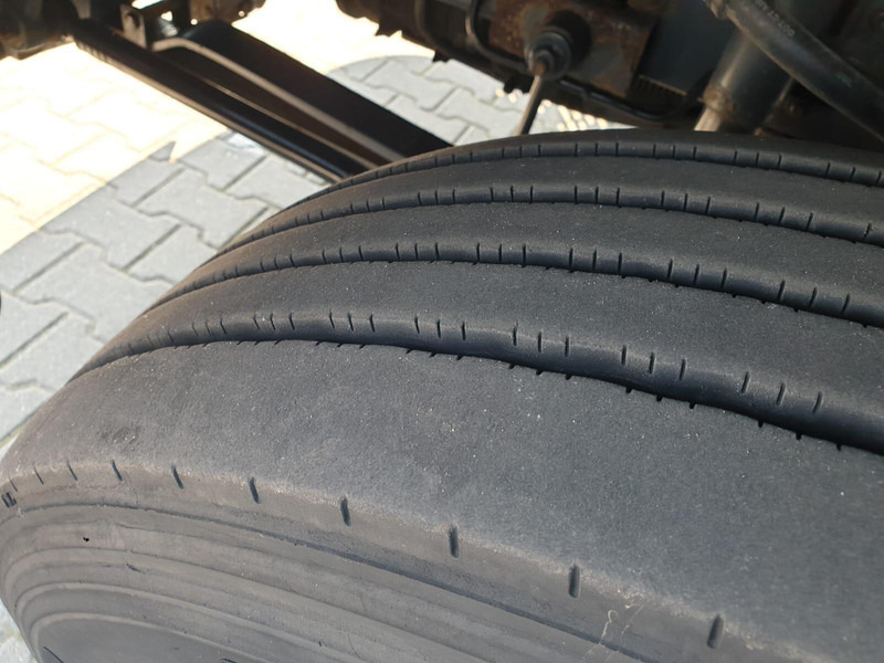 DAF LF 220 EURO 6 6 CYL. LAMBERET - crédit-bail DAF LF 220 EURO 6 6 CYL. LAMBERET: photos 11