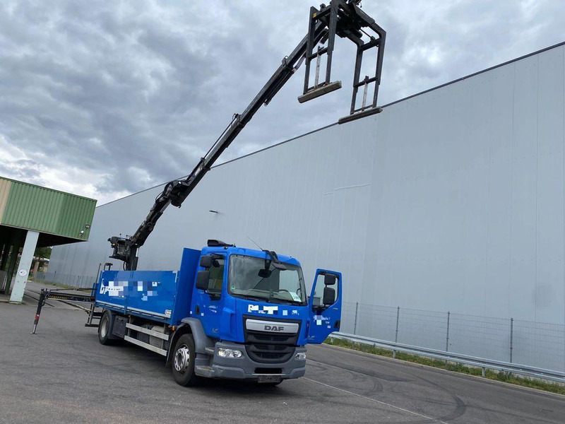 DAF LF 280 - Camion plateau, Camion grue: photos 1 DAF LF 280 - Camion plateau, Camion grue: photos 1