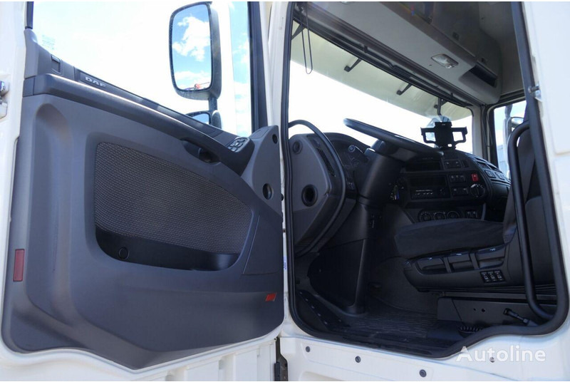 Camion plateau, Camion grue DAF XF 460: photos 12