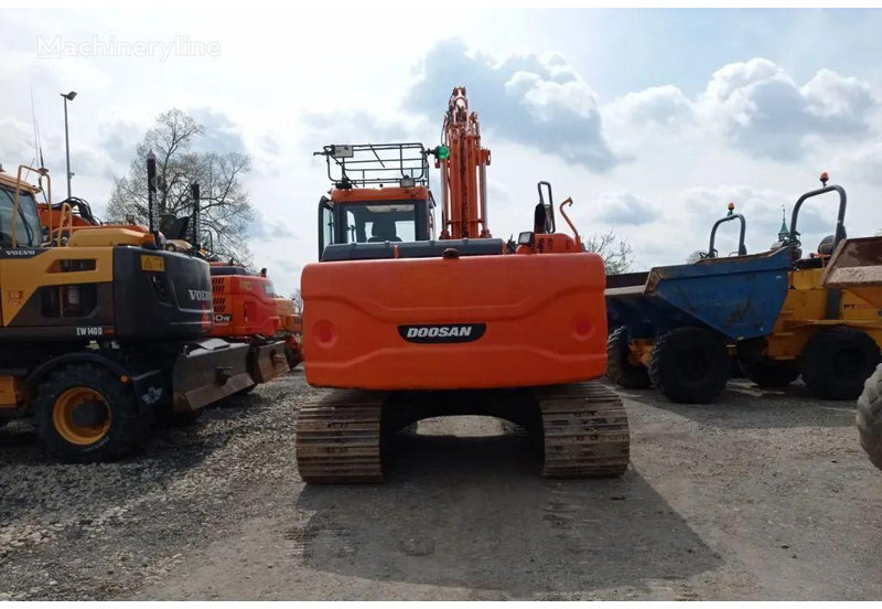 Doosan DX 140 LC-3 Crawler excavator - Pelle sur chenille: photos 2 Doosan DX 140 LC-3 Crawler excavator - Pelle sur chenille: photos 2