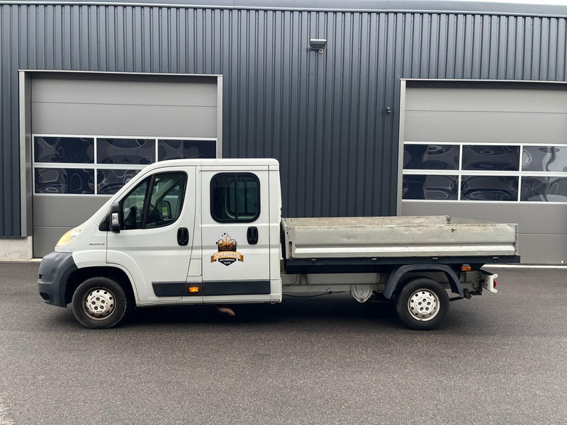 Fiat Ducato 2.3 Doka platós - Fourgon plateau, Utilitaire double cabine: photos 2 Fiat Ducato 2.3 Doka platós - Fourgon plateau, Utilitaire double cabine: photos 2
