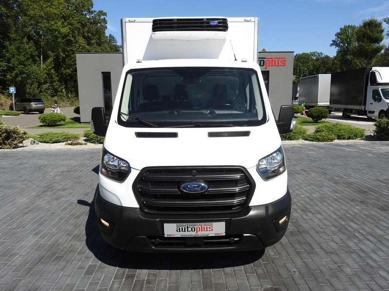 Ford TRANSIT CHŁODNIA KONTENER 0*C ZASILANIE 230V TEMPOMAT KLIMATYZAC - Utilitaire frigorifique: photos 5 Ford TRANSIT CHŁODNIA KONTENER 0*C ZASILANIE 230V TEMPOMAT KLIMATYZAC - Utilitaire frigorifique: photos 5