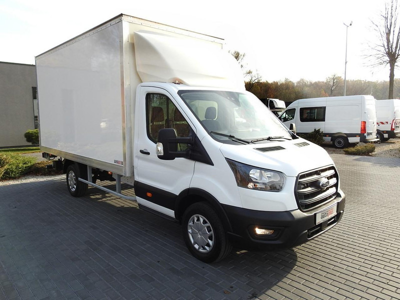 Ford TRANSIT KONTENER WINDA 8 PALET TEMPOMAT KLIMATYZACJA  130KM [ S7 - Fourgon grand volume: photos 4 Ford TRANSIT KONTENER WINDA 8 PALET TEMPOMAT KLIMATYZACJA  130KM [ S7 - Fourgon grand volume: photos 4