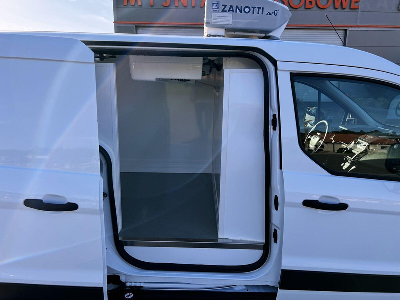 Fourgonnette Ford Transit Connect: photos 9