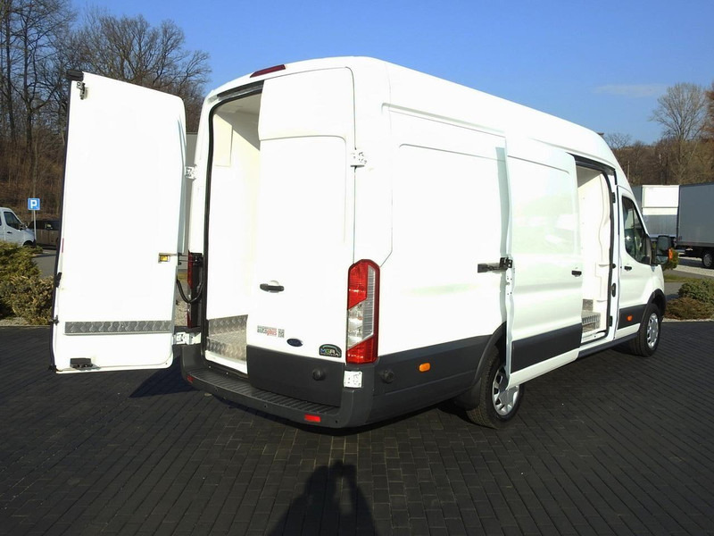 Ford Transit FURGON CHŁODNIA 0°C FUNKCJA GRZANIA TEMPOMAT LEDY KLIM - Utilitaire frigorifique: photos 3 Ford Transit FURGON CHŁODNIA 0°C FUNKCJA GRZANIA TEMPOMAT LEDY KLIM - Utilitaire frigorifique: photos 3