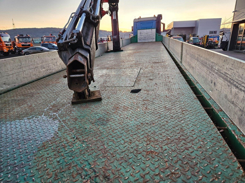 Hangler + Fassi F 240 - Semi-remorque plateau: photos 4 Hangler + Fassi F 240 - Semi-remorque plateau: photos 4