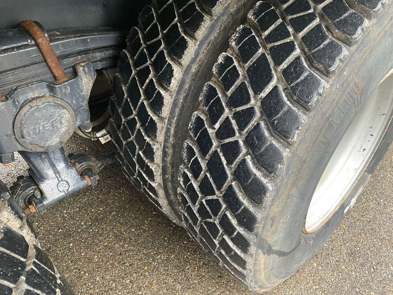 Camion benne Iveco AD 410 T51: photos 16 Camion benne Iveco AD 410 T51: photos 16