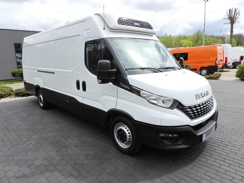 Iveco DAILY 35S14 FURGON CHŁODNIA  0*C ZASILANIE 230V TEMPOMAT AUTOMAT - Utilitaire frigorifique: photos 4 Iveco DAILY 35S14 FURGON CHŁODNIA  0*C ZASILANIE 230V TEMPOMAT AUTOMAT - Utilitaire frigorifique: photos 4