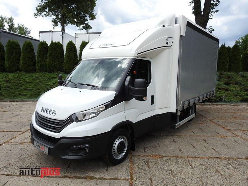 Iveco DAILY 35S18 NOWY PLANDEKA WEBASTO KLIMATYZACJA TEMPOMAT ASO 180 - Utilitaire plateau baché: photos 1 Iveco DAILY 35S18 NOWY PLANDEKA WEBASTO KLIMATYZACJA TEMPOMAT ASO 180 - Utilitaire plateau baché: photos 1