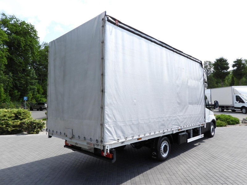 Iveco DAILY 35S18 PLANDEKA 10 PALET TEMPOMAT LEDY KLIMATYZACJA 180KM - Utilitaire plateau baché: photos 3 Iveco DAILY 35S18 PLANDEKA 10 PALET TEMPOMAT LEDY KLIMATYZACJA 180KM - Utilitaire plateau baché: photos 3