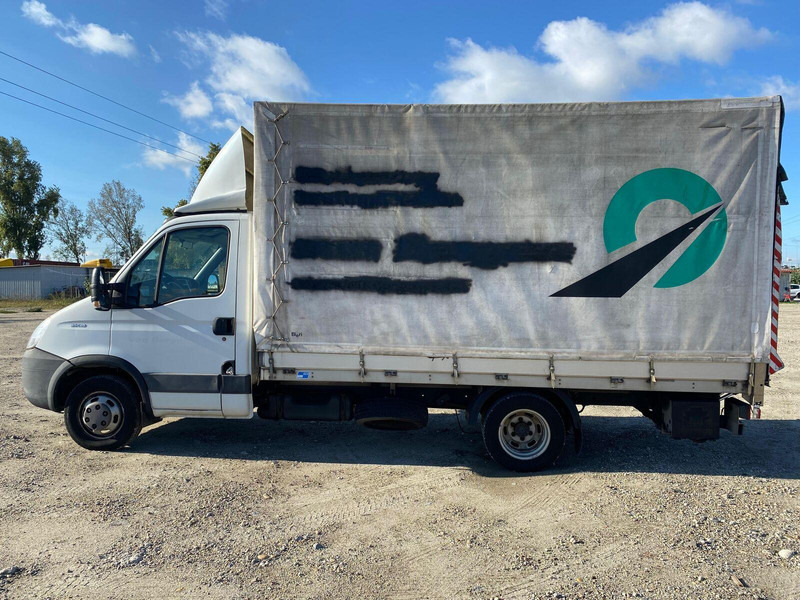 Iveco Daily 35 C 18 Pritsche + Plane + DHollandia LBW - 3,5t - Utilitaire plateau baché: photos 5 Iveco Daily 35 C 18 Pritsche + Plane + DHollandia LBW - 3,5t - Utilitaire plateau baché: photos 5