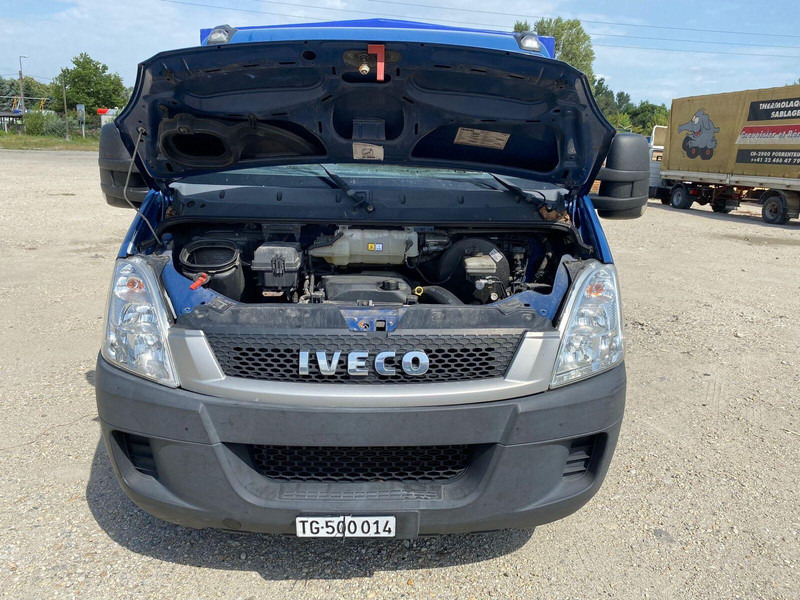 Utilitaire plateau baché Iveco Daily 35C15 Pritsche + Plane -3,5t: photos 10