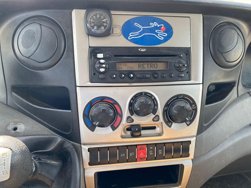 Utilitaire plateau baché Iveco Daily 35C15 Pritsche + Plane -3,5t: photos 12