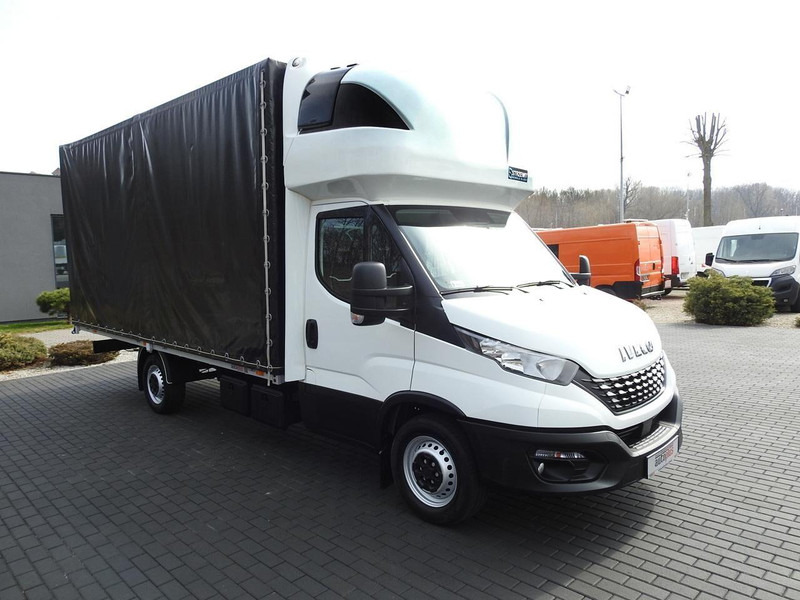 Iveco Daily 35S18 PLANDEKA 10 PALET WEBASTO TEMPOMAT KLIMATYZACJA 18 - Utilitaire plateau baché: photos 4 Iveco Daily 35S18 PLANDEKA 10 PALET WEBASTO TEMPOMAT KLIMATYZACJA 18 - Utilitaire plateau baché: photos 4
