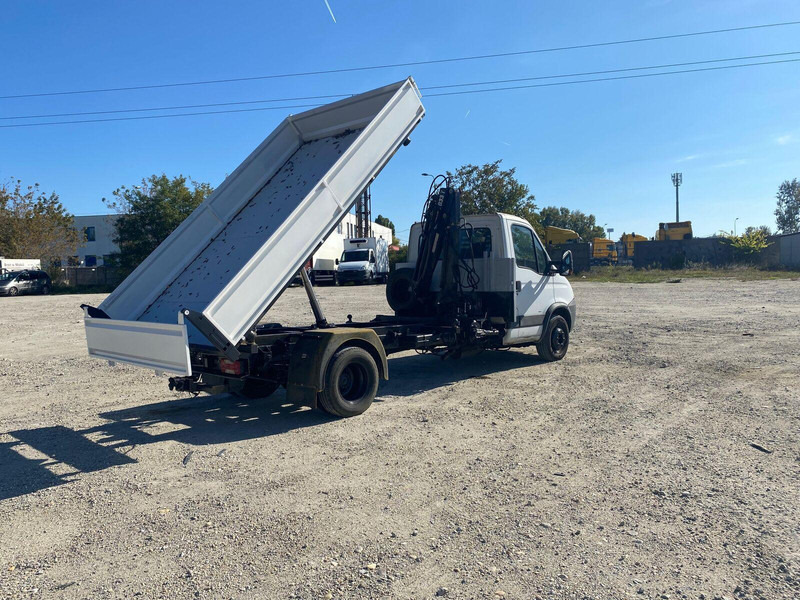 Iveco Daily 65 C 18 - 3 sided Tipper + HIAB 033T Crane - Utilitaire benne: photos 5 Iveco Daily 65 C 18 - 3 sided Tipper + HIAB 033T Crane - Utilitaire benne: photos 5