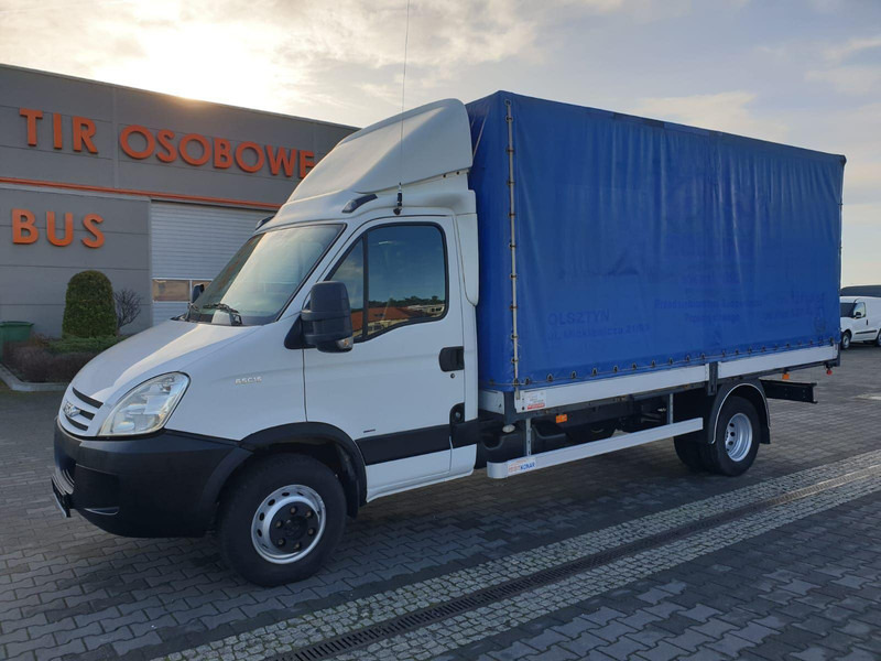 Iveco Daily 65C15 TILT 1.HAND - Utilitaire plateau baché: photos 2 Iveco Daily 65C15 TILT 1.HAND - Utilitaire plateau baché: photos 2