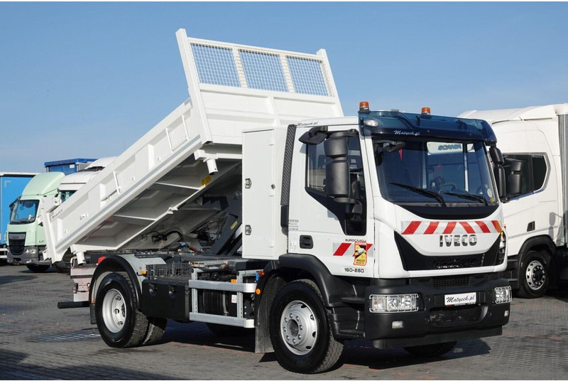 Iveco EUROCARGO 16. 280 / WYWROTKA / HYDROBURTA / BORDMATIC / EURO 6 / - Camion benne: photos 4 Iveco EUROCARGO 16. 280 / WYWROTKA / HYDROBURTA / BORDMATIC / EURO 6 / - Camion benne: photos 4