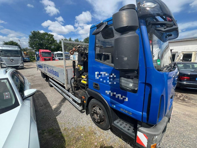 Iveco EUROCARGO ML80 E16 Lange Pritsche mit Kran - Camion plateau: photos 2 Iveco EUROCARGO ML80 E16 Lange Pritsche mit Kran - Camion plateau: photos 2