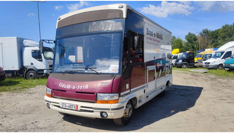 Iveco Etalmobil 55SA foodtruck - 5.5t - Camion magasin: photos 3 Iveco Etalmobil 55SA foodtruck - 5.5t - Camion magasin: photos 3