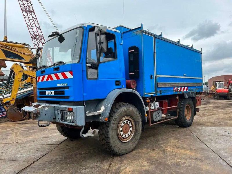 Iveco Eurocargo 135E18 4x4 - Workshop truck - Camion magasin: photos 2 Iveco Eurocargo 135E18 4x4 - Workshop truck - Camion magasin: photos 2