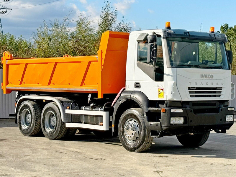 Iveco TRAKKER 380 - Camion benne: photos 4 Iveco TRAKKER 380 - Camion benne: photos 4