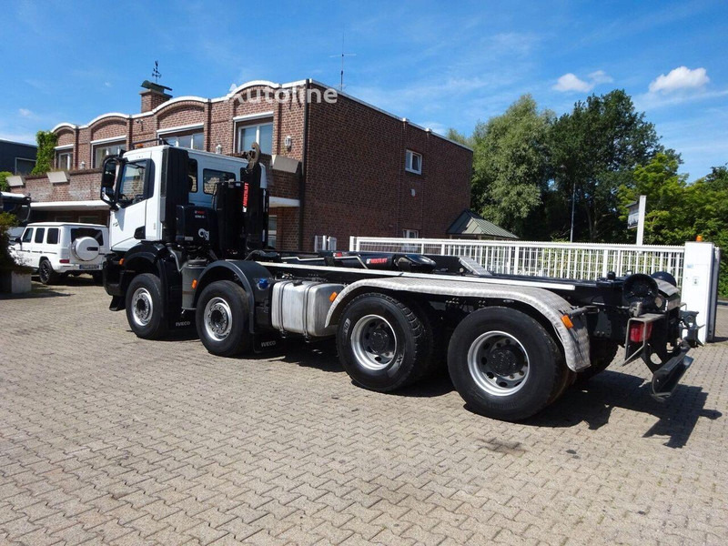 Iveco X-WAY 480 - Hook lift truck 8x4 - Camion ampliroll: photos 4 Iveco X-WAY 480 - Hook lift truck 8x4 - Camion ampliroll: photos 4