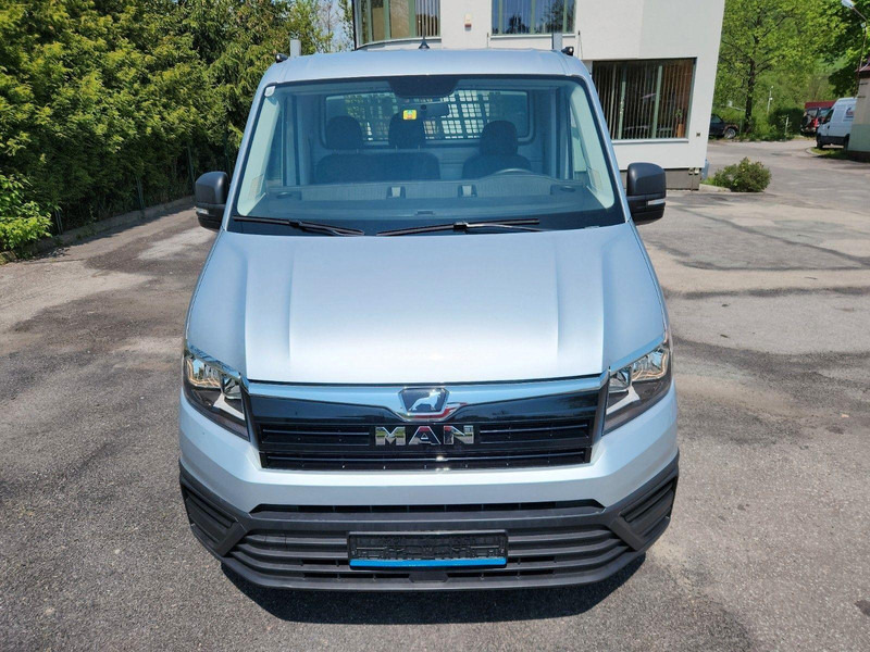 MAN TGE 4x4 Flatbed - Fourgon plateau: photos 2 MAN TGE 4x4 Flatbed - Fourgon plateau: photos 2