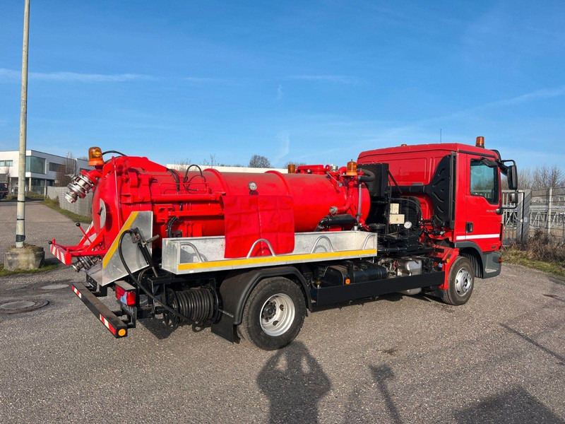 MAN TGL 10.180 Suction & pressure & rinsing truck - Camion hydrocureur: photos 4 MAN TGL 10.180 Suction & pressure & rinsing truck - Camion hydrocureur: photos 4