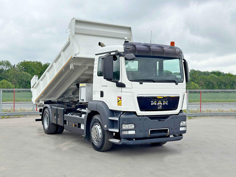 MAN TGS 18.320 * KIPPER 4,95m + BORDMATIC*TOPZUSTAND - Camion benne: photos 2 MAN TGS 18.320 * KIPPER 4,95m + BORDMATIC*TOPZUSTAND - Camion benne: photos 2
