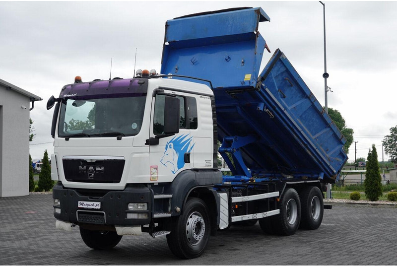 MAN TGS 26.360/ 6x4 / WYWROTKA 2- STRONNA / HYDROBURTA / BORDMATIC - Camion benne: photos 1 MAN TGS 26.360/ 6x4 / WYWROTKA 2- STRONNA / HYDROBURTA / BORDMATIC - Camion benne: photos 1
