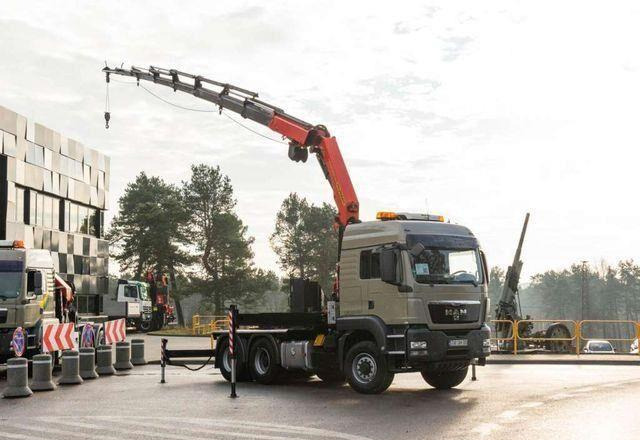 MAN TGS 26.480 6x6 PALFINGER PK 34002 SH Crane Winc - Camion plateau, Camion grue: photos 2 MAN TGS 26.480 6x6 PALFINGER PK 34002 SH Crane Winc - Camion plateau, Camion grue: photos 2