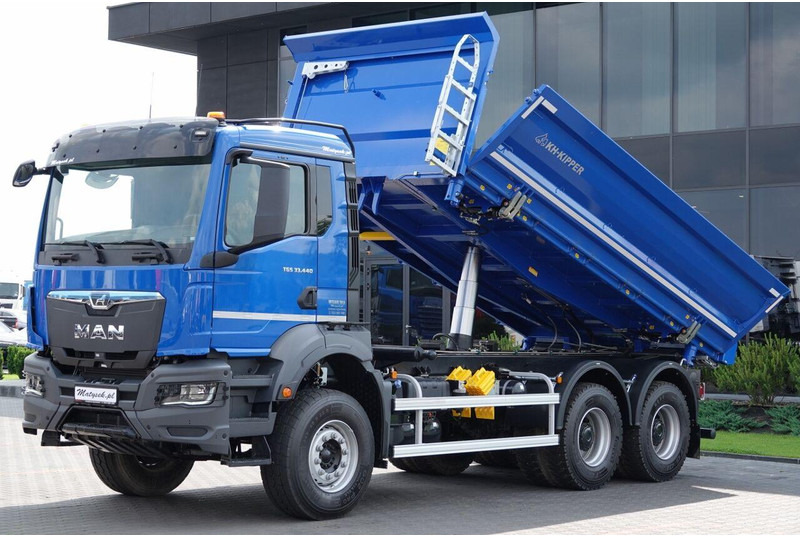 MAN TGS 33. 440 - Camion benne: photos 1 MAN TGS 33. 440 - Camion benne: photos 1