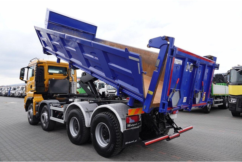 MAN TGS 35.500 / 8x4 / WYWROTKA / HYDROBURTA / BORDMATIK / NAVI / 20 - Camion benne: photos 4 MAN TGS 35.500 / 8x4 / WYWROTKA / HYDROBURTA / BORDMATIK / NAVI / 20 - Camion benne: photos 4