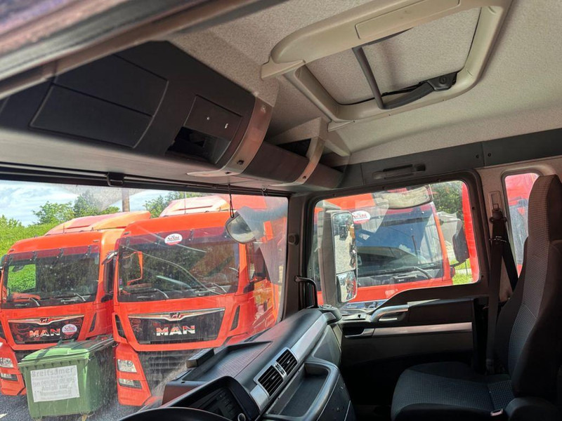 Camion benne MAN TGS 41.440 8x4 BB: photos 10 Camion benne MAN TGS 41.440 8x4 BB: photos 10