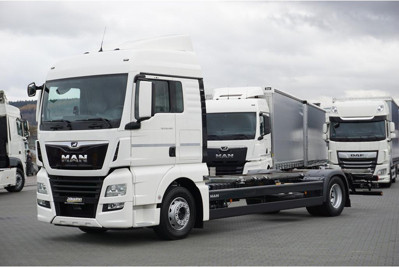 MAN TGX / 18.460 / ACC / E 6 / XLX / BDF / 7,15 M , 7,45 M - Châssis cabine: photos 2 MAN TGX / 18.460 / ACC / E 6 / XLX / BDF / 7,15 M , 7,45 M - Châssis cabine: photos 2