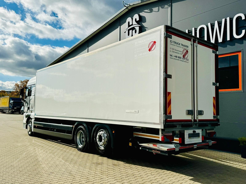 MAN TGX 26.440 // E6 // chłodnia z windą // 22 Epal // sypialka - Camion frigorifique: photos 4 MAN TGX 26.440 // E6 // chłodnia z windą // 22 Epal // sypialka - Camion frigorifique: photos 4