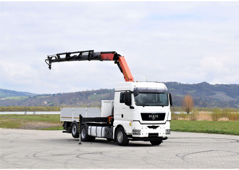 MAN TGX 26.480 - Camion plateau, Camion grue: photos 2 MAN TGX 26.480 - Camion plateau, Camion grue: photos 2