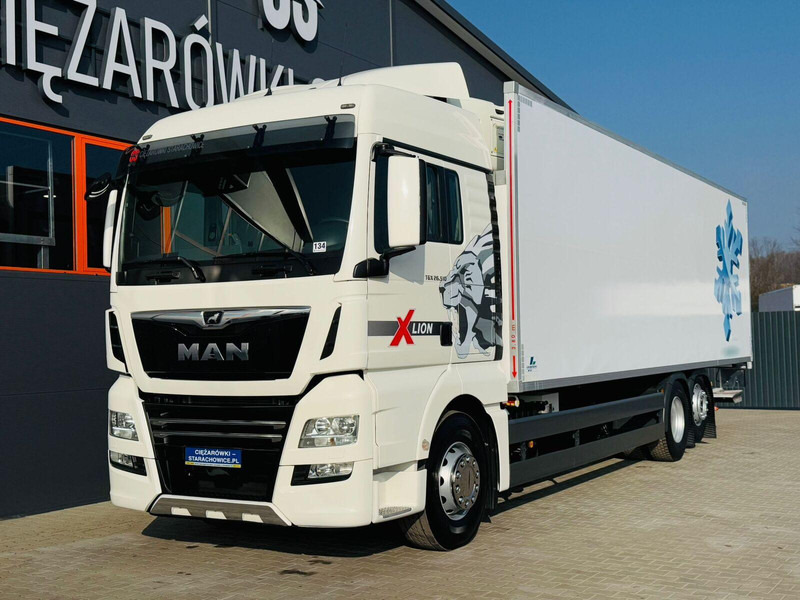 MAN TGX 26.510 // E6 // Chłodnia 22Epal // 6x2 // winda // świeżo z - Camion frigorifique: photos 1 MAN TGX 26.510 // E6 // Chłodnia 22Epal // 6x2 // winda // świeżo z - Camion frigorifique: photos 1