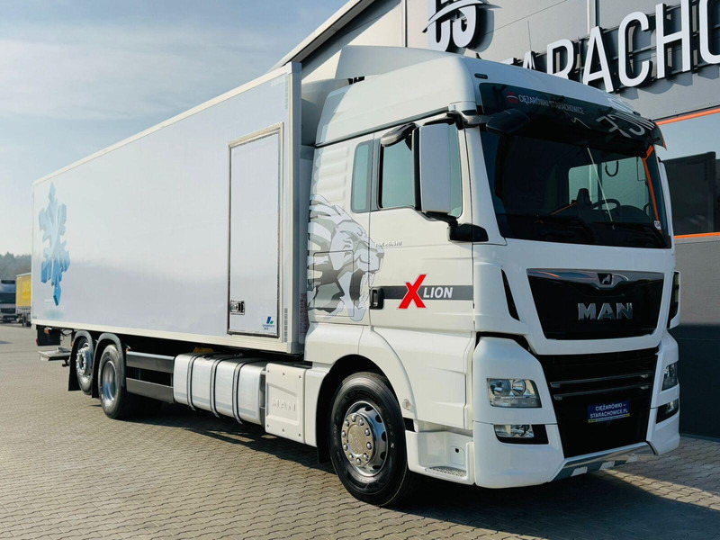 MAN TGX 26.510 // E6 // Chłodnia 22Epal // 6x2 // winda // świeżo z - Camion frigorifique: photos 4 MAN TGX 26.510 // E6 // Chłodnia 22Epal // 6x2 // winda // świeżo z - Camion frigorifique: photos 4