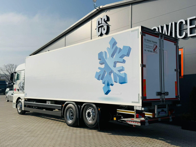 MAN TGX 26.510 // E6 // Chłodnia 22Epal // 6x2 // winda // świeżo z - Camion frigorifique: photos 3 MAN TGX 26.510 // E6 // Chłodnia 22Epal // 6x2 // winda // świeżo z - Camion frigorifique: photos 3