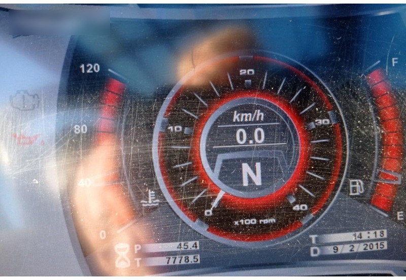 Chariot télescopique Manitou MRT 2150 Rotating telehandler: photos 16