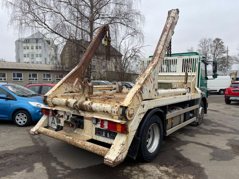 Camion porte-conteneur/ Caisse mobile, Camion grue Mercedes-Benz 1833 Absetzkipper Bluetec 5 Klima 2 Hand Orig Km: photos 9 Camion porte-conteneur/ Caisse mobile, Camion grue Mercedes-Benz 1833 Absetzkipper Bluetec 5 Klima 2 Hand Orig Km: photos 9