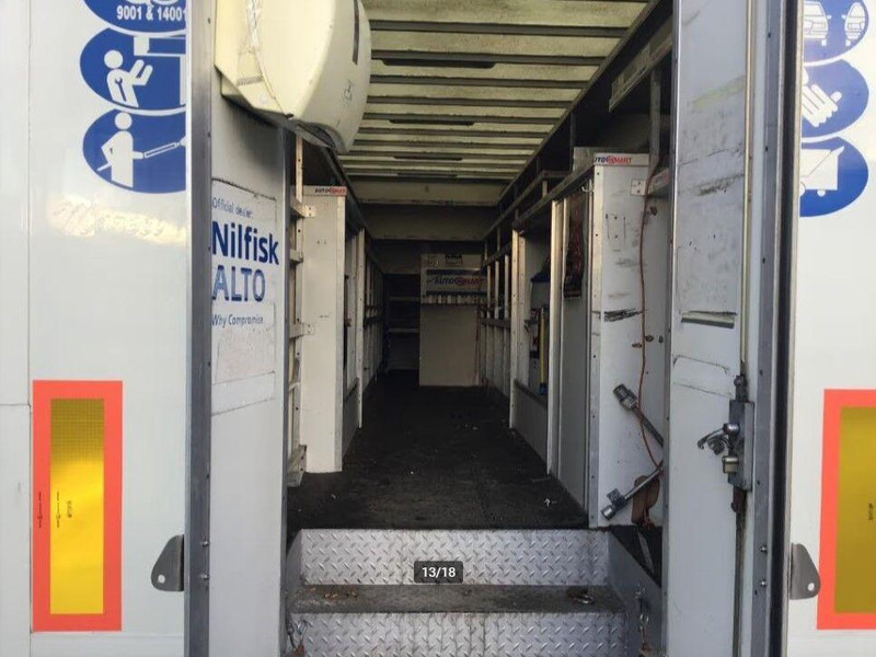 Tracteur routier BE Mercedes-Benz 413 CDI BE Mini Trekker + Workshop Trailer: photos 7 Tracteur routier BE Mercedes-Benz 413 CDI BE Mini Trekker + Workshop Trailer: photos 7