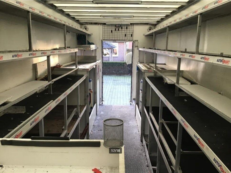 Tracteur routier BE Mercedes-Benz 413 CDI BE Mini Trekker + Workshop Trailer: photos 11 Tracteur routier BE Mercedes-Benz 413 CDI BE Mini Trekker + Workshop Trailer: photos 11