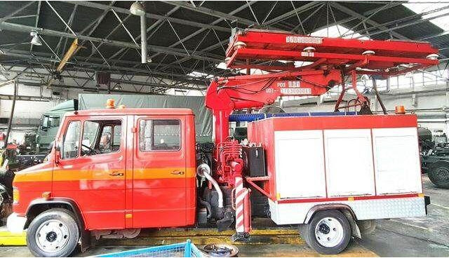 Mercedes-Benz 814 DHL ATLAS RAIL ROAD RAILWAY ZWEIWEG - Camion de pompier: photos 1 Mercedes-Benz 814 DHL ATLAS RAIL ROAD RAILWAY ZWEIWEG - Camion de pompier: photos 1