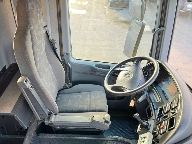 Camion benne Mercedes-Benz ACTROS 1832: photos 12