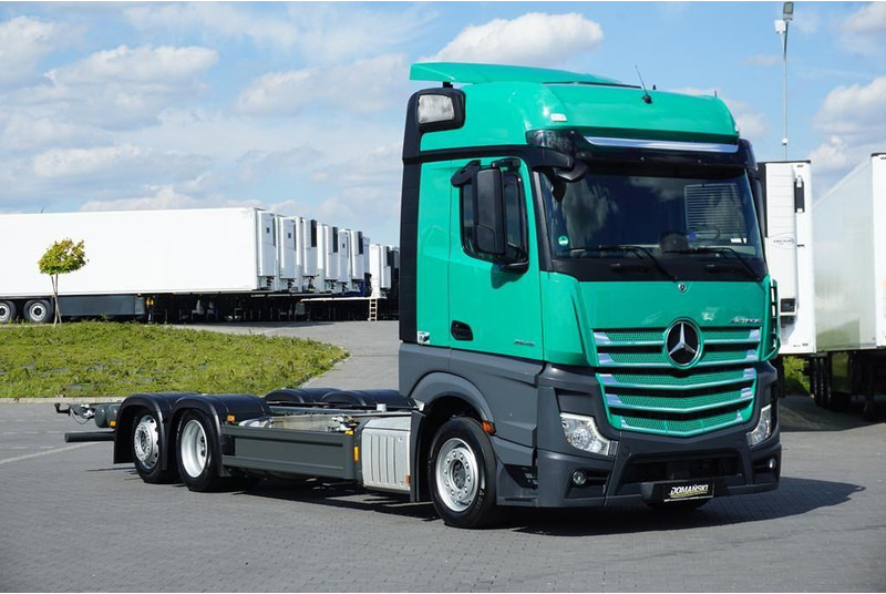 Mercedes-Benz ACTROS / 2548 / ACC / E 6 / MP 5 / MEGA / BDF 7,82 M / RETARDER - Châssis cabine: photos 1 Mercedes-Benz ACTROS / 2548 / ACC / E 6 / MP 5 / MEGA / BDF 7,82 M / RETARDER - Châssis cabine: photos 1