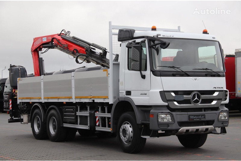 Mercedes-Benz ACTROS 3336 - Camion plateau, Camion grue: photos 1 Mercedes-Benz ACTROS 3336 - Camion plateau, Camion grue: photos 1
