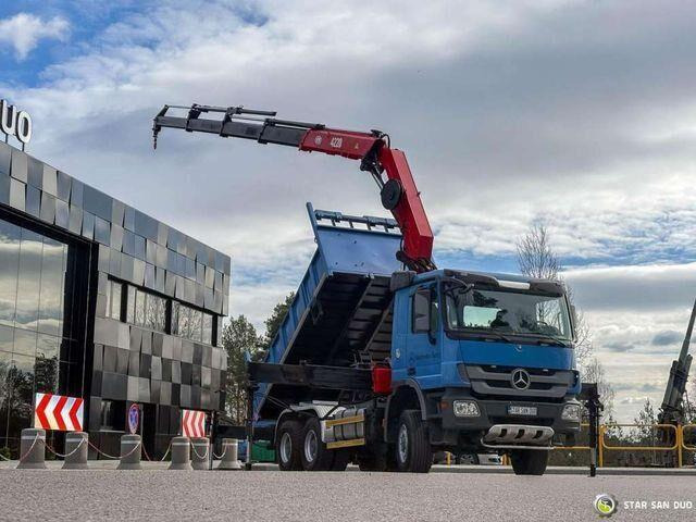 Mercedes-Benz ACTROS 3341 6x6 HMF 4220 K4 CRANE KIPPER - Camion benne, Camion grue: photos 3 Mercedes-Benz ACTROS 3341 6x6 HMF 4220 K4 CRANE KIPPER - Camion benne, Camion grue: photos 3
