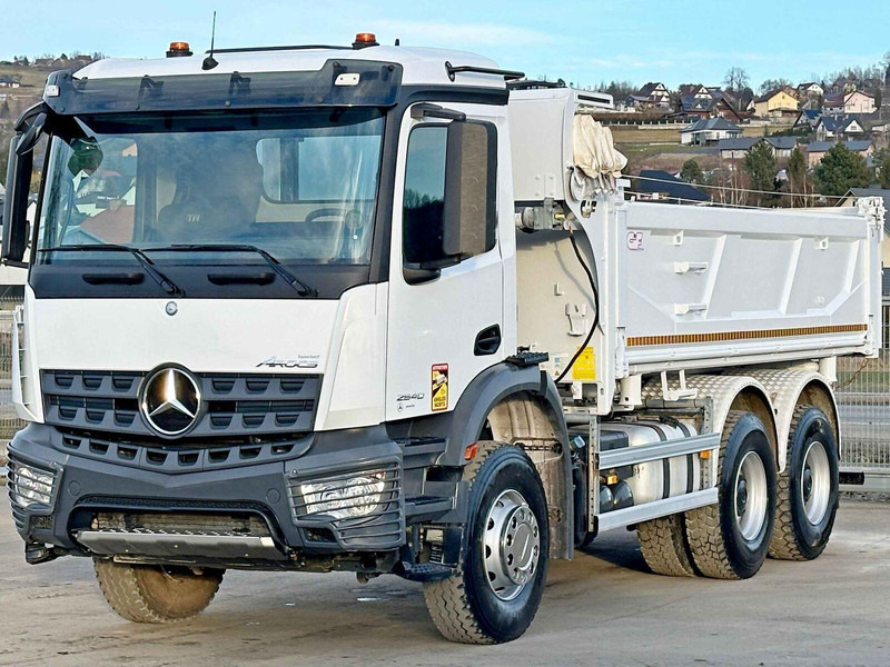 Mercedes-Benz AROCS 2640* KIPPER 5,10 + BORDMATIC / 6x4 - Camion benne: photos 5 Mercedes-Benz AROCS 2640* KIPPER 5,10 + BORDMATIC / 6x4 - Camion benne: photos 5